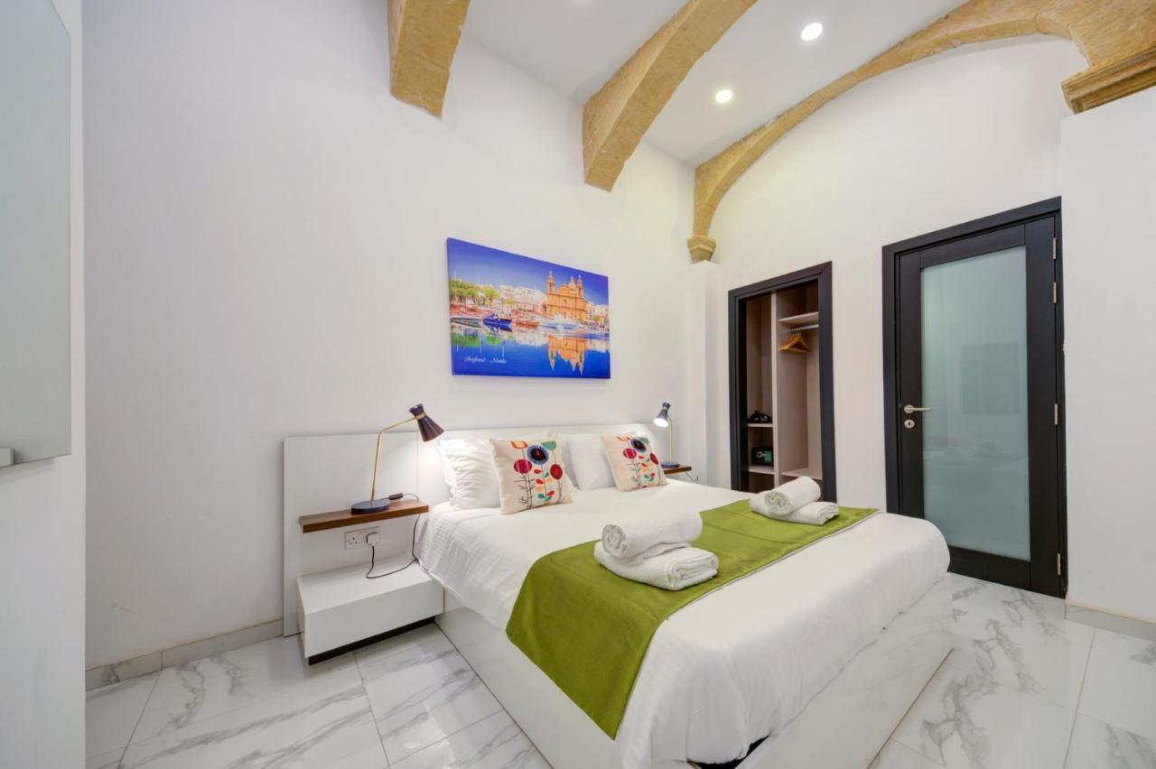 Tritoni Harbour Suites - Валетта Экстерьер фото